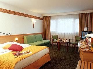 Mercure Mulhouse Sausheim Hotel 3*